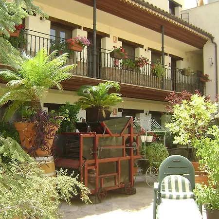 Apartamentos Rurales La Muralla II Country house Canete (Cuenca)
